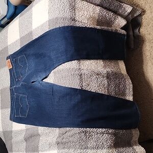 Levi 712 Slim Jeans Size 33 dark wash
